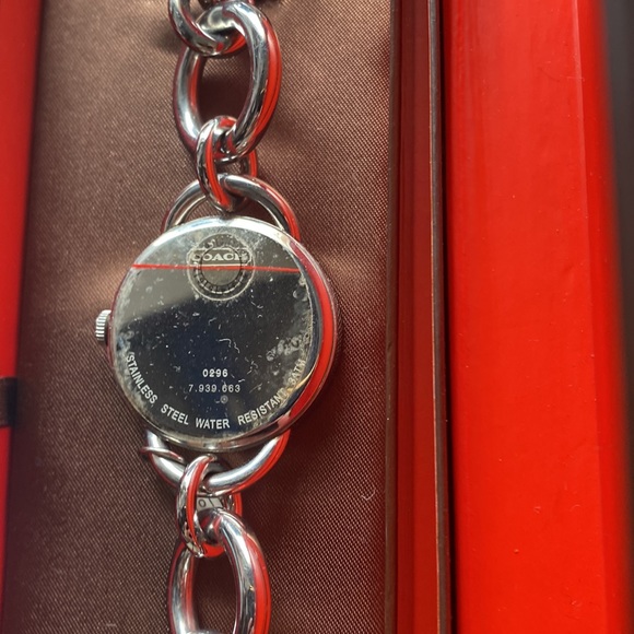 Coach stainless steel watch - Picture 3 of 3